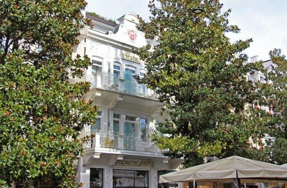 Boutique Hotel Imperialart Merano Bagian luar foto