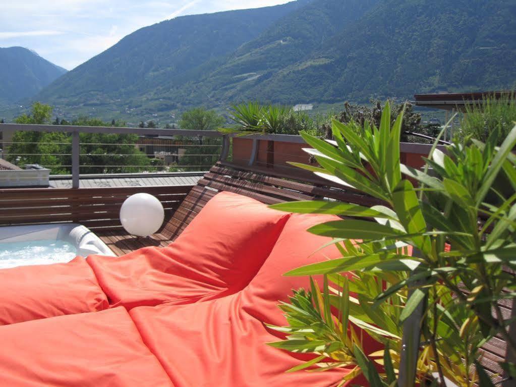 Boutique Hotel Imperialart Merano Bagian luar foto